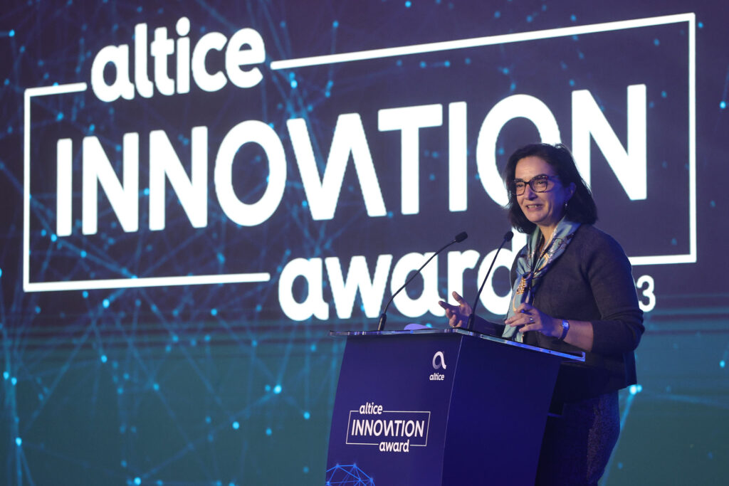 Elvira Fortunato: “Há que aproximar cada vez mais a ciência da inovação”